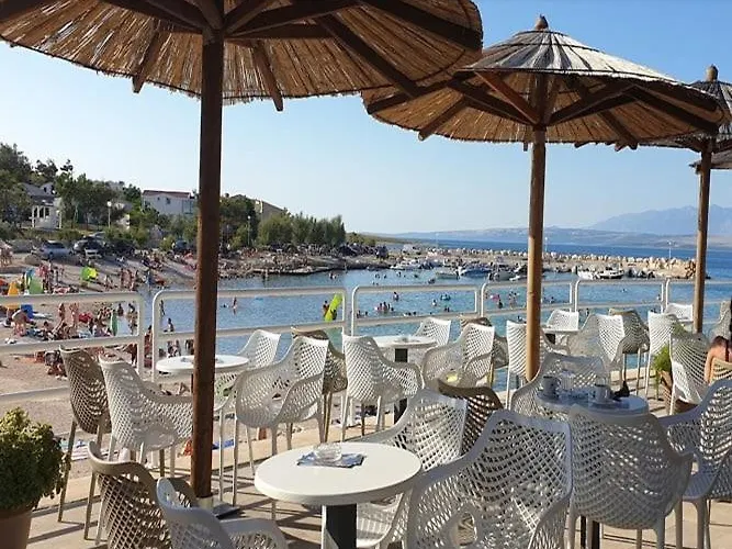 Val Apartman *