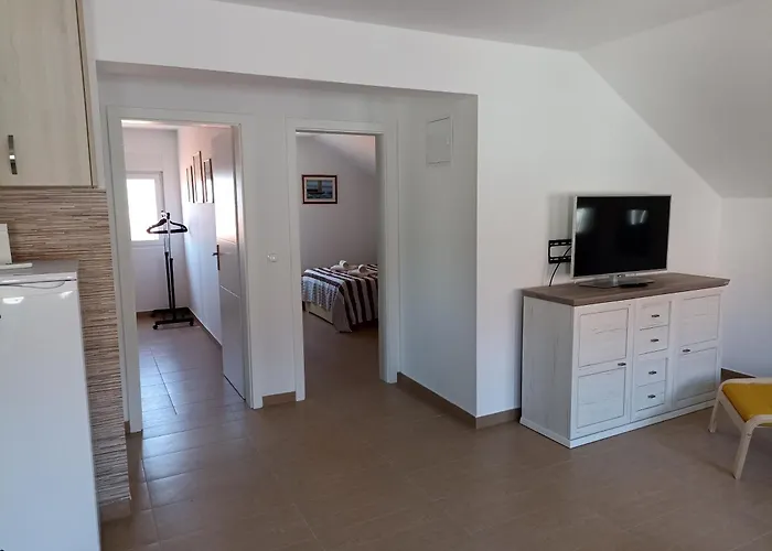 Val Apartman *