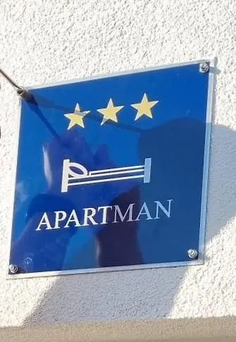 Val Apartman