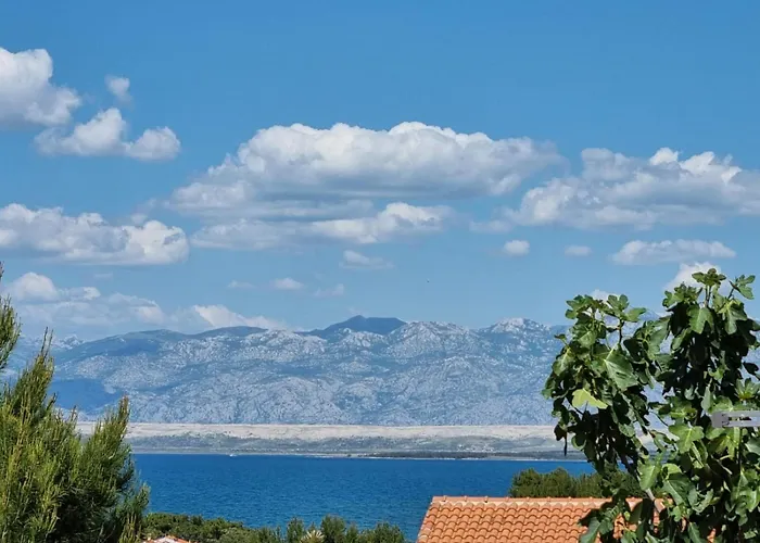 Val Apartman